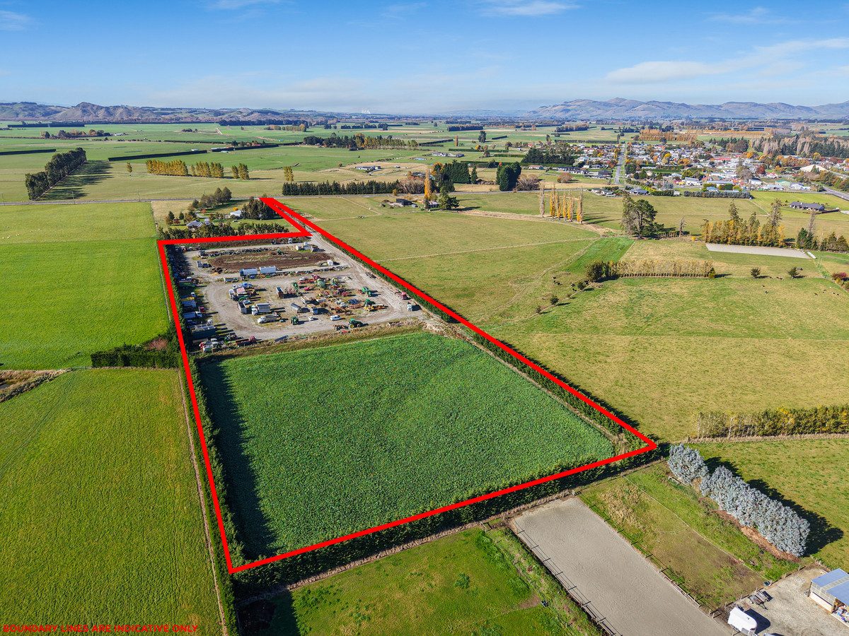 Lifestyle Opportunity in Riversdale — slide 1