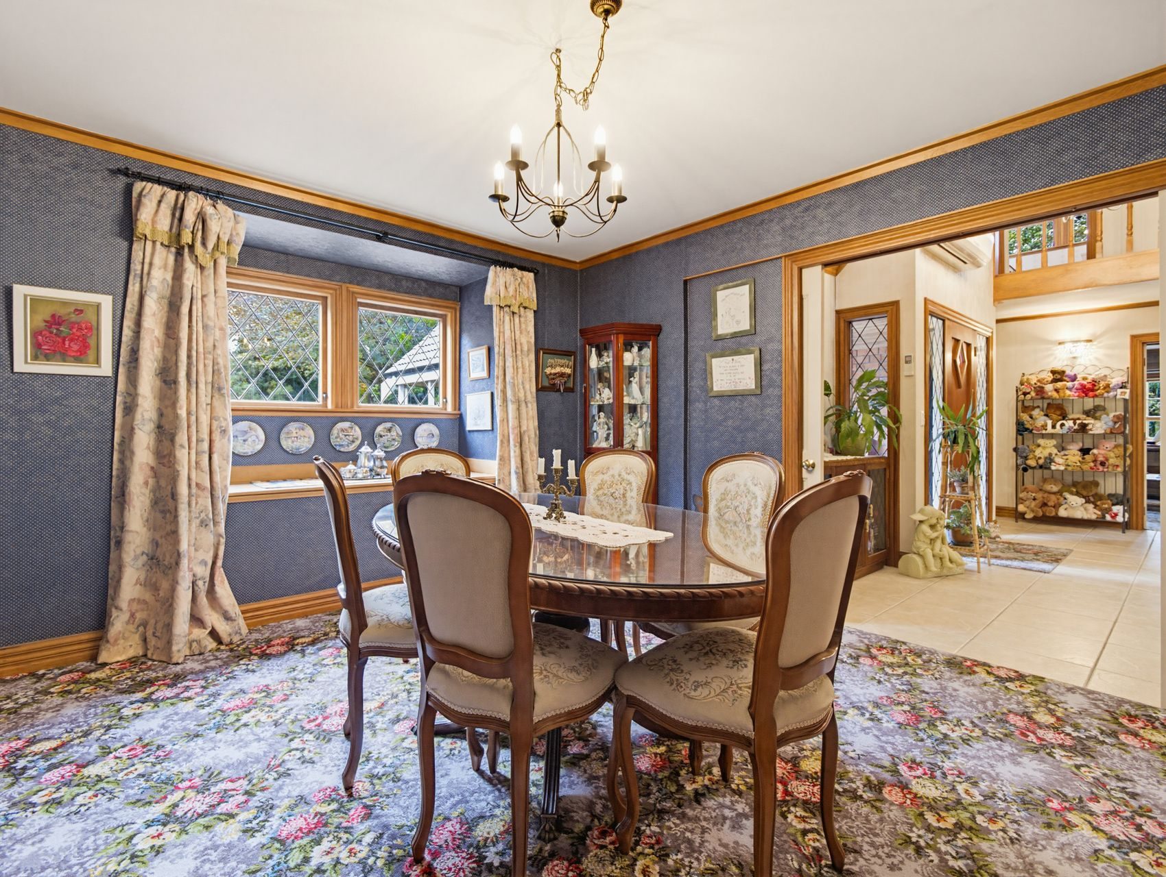 Timeless Elegance - A Tudor Masterpiece — slide 8