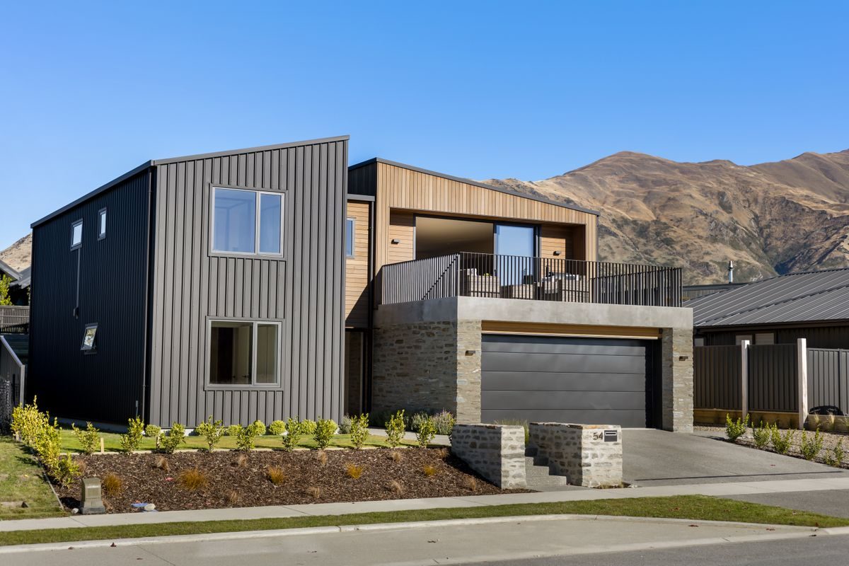 Premium Wanaka Retreat with Income — slide 1