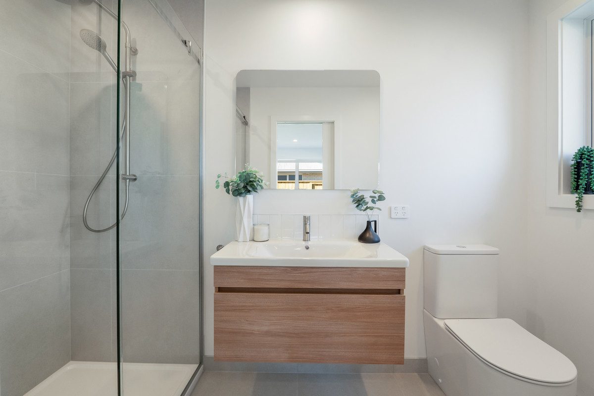 Brand New Stylish Home — slide 9