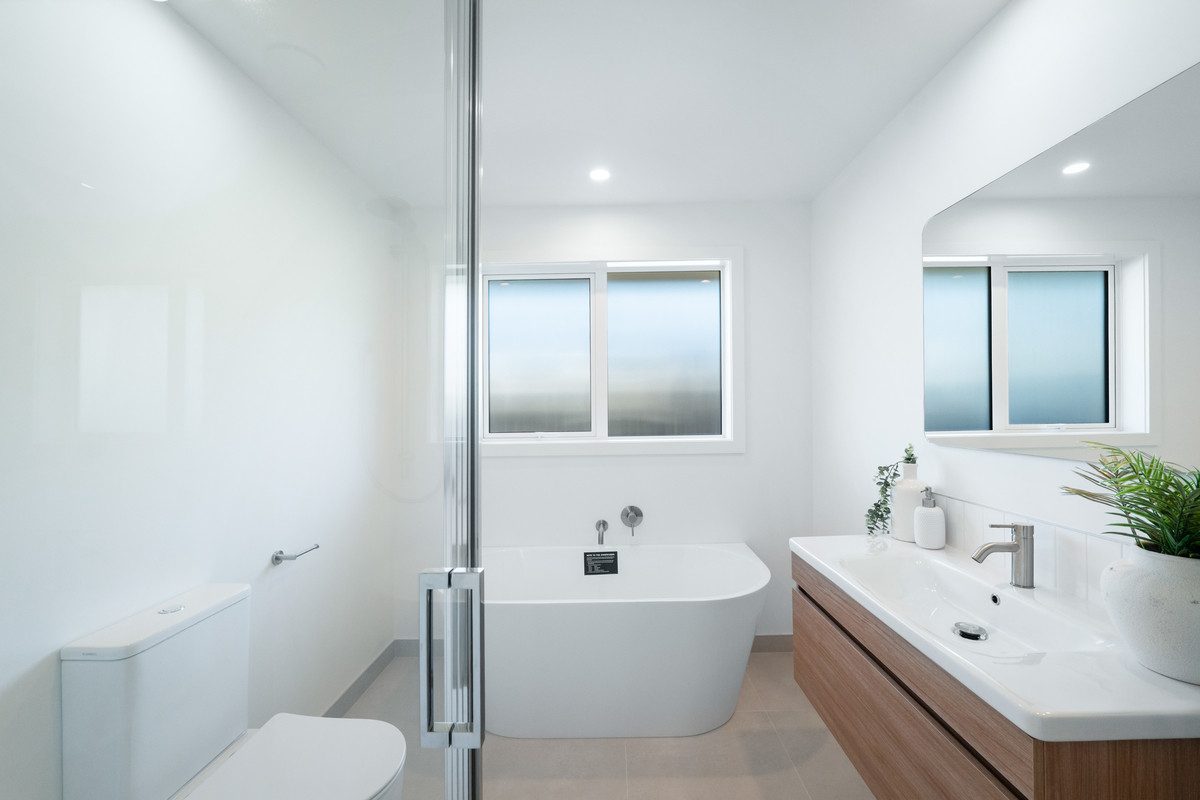 Brand New Stylish Home — slide 12