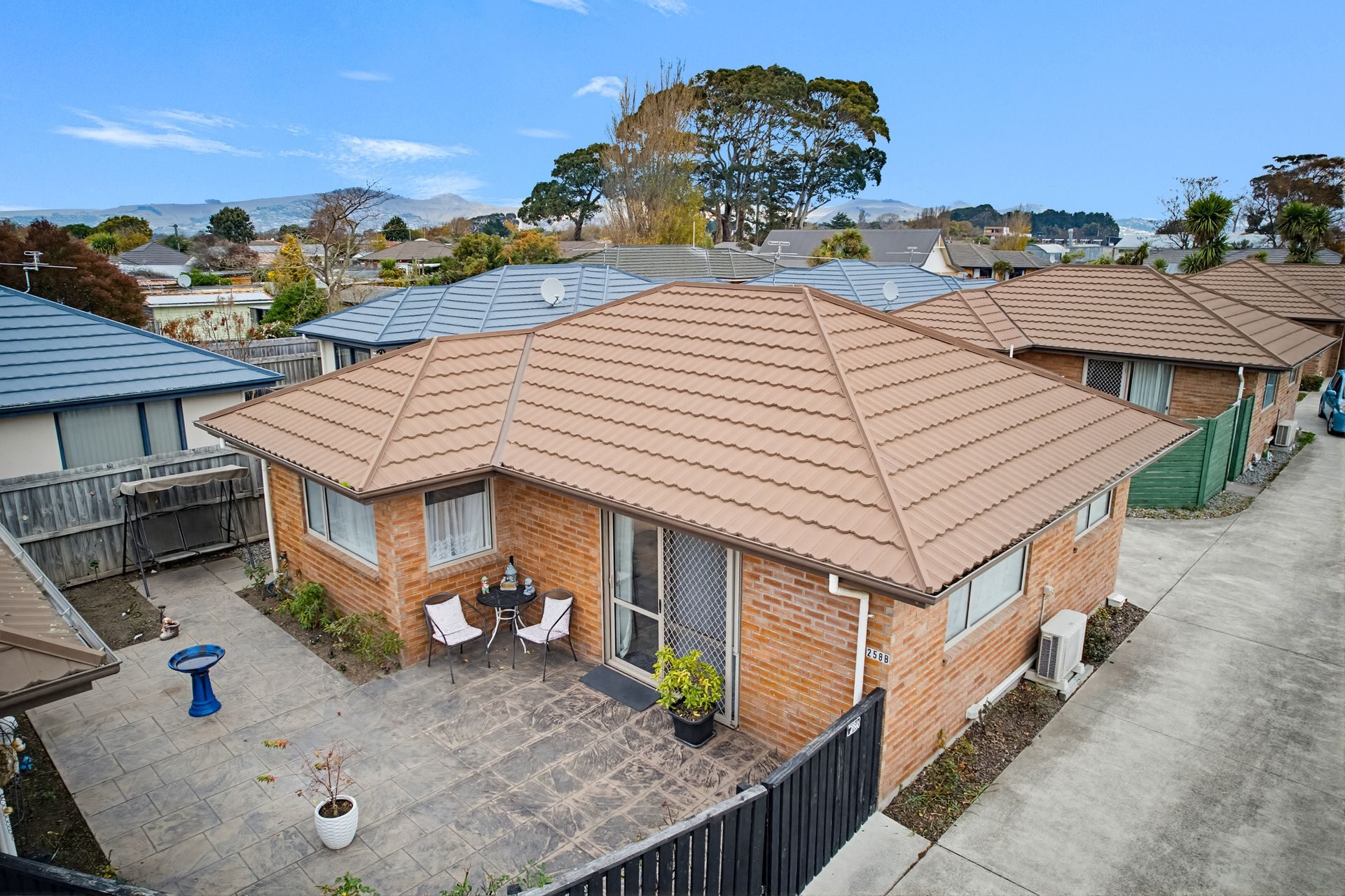 Sunny, Smart, Stand Alone, Two Bed, Over 60's Unit — slide 22