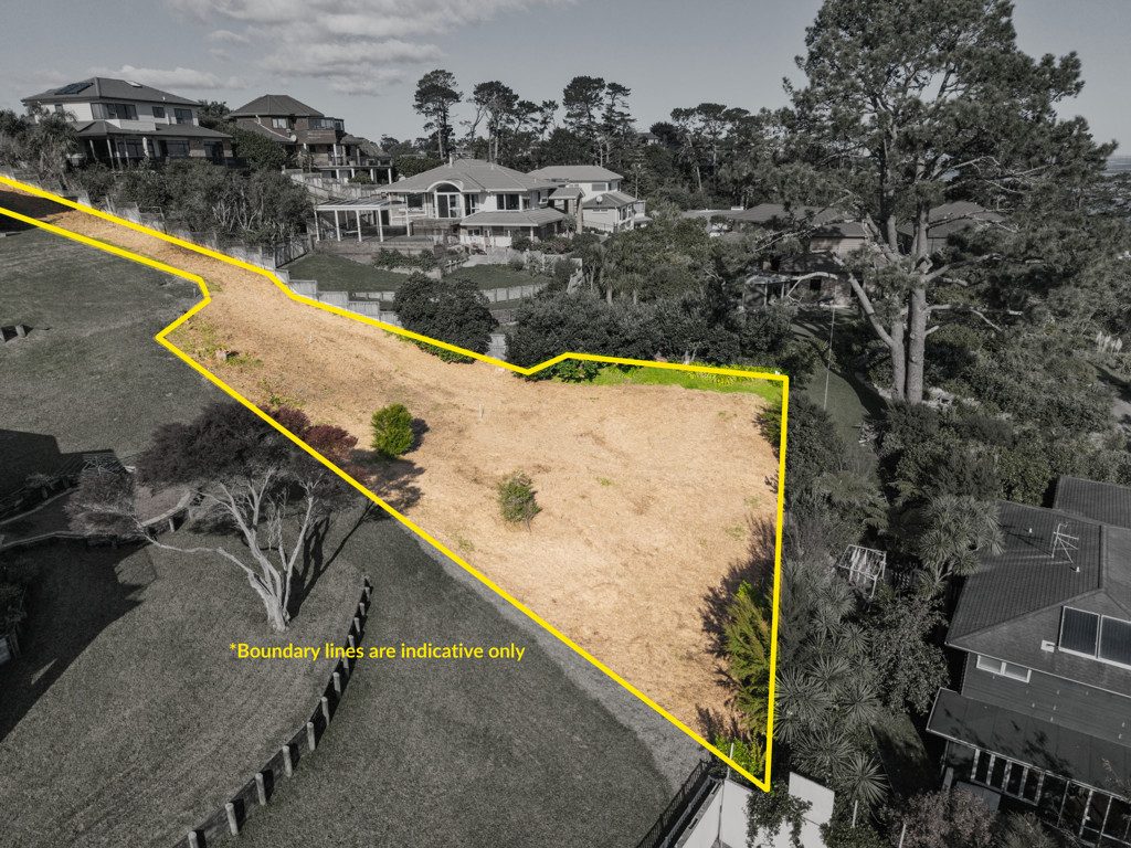 Lynfield's Crown Jewel: 888m2 of Coastal Living — slide 7