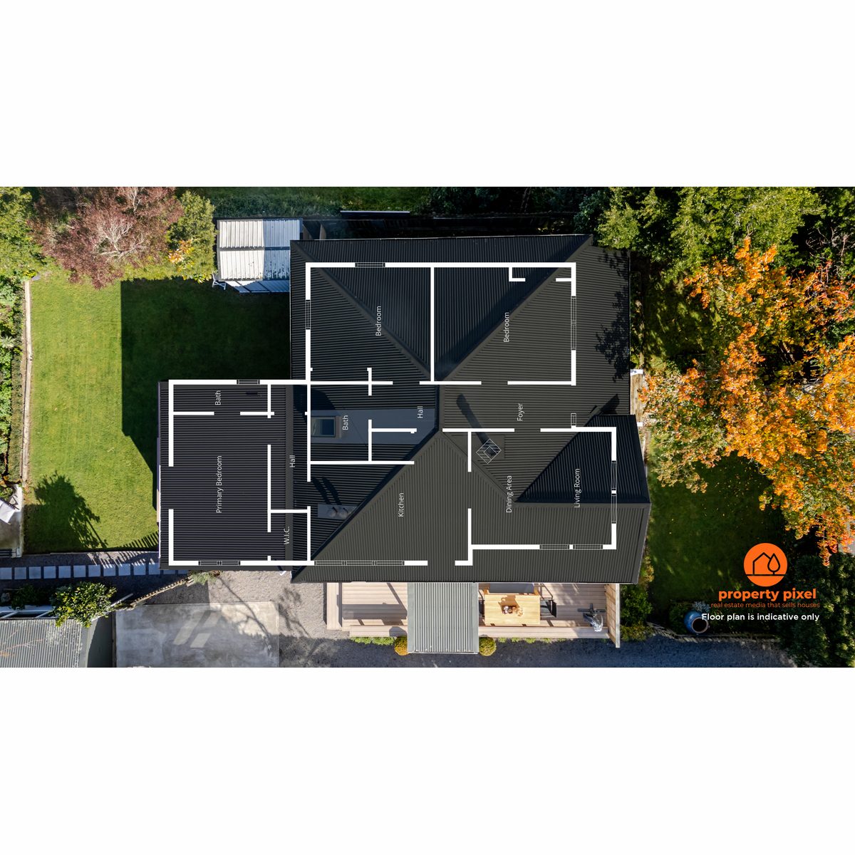 Beautifully Updated Villa with Timeless Appeal — slide 43