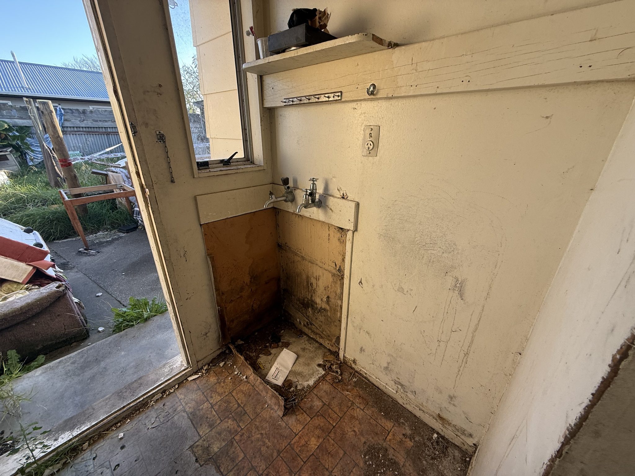 Mortgagee Auction — slide 6