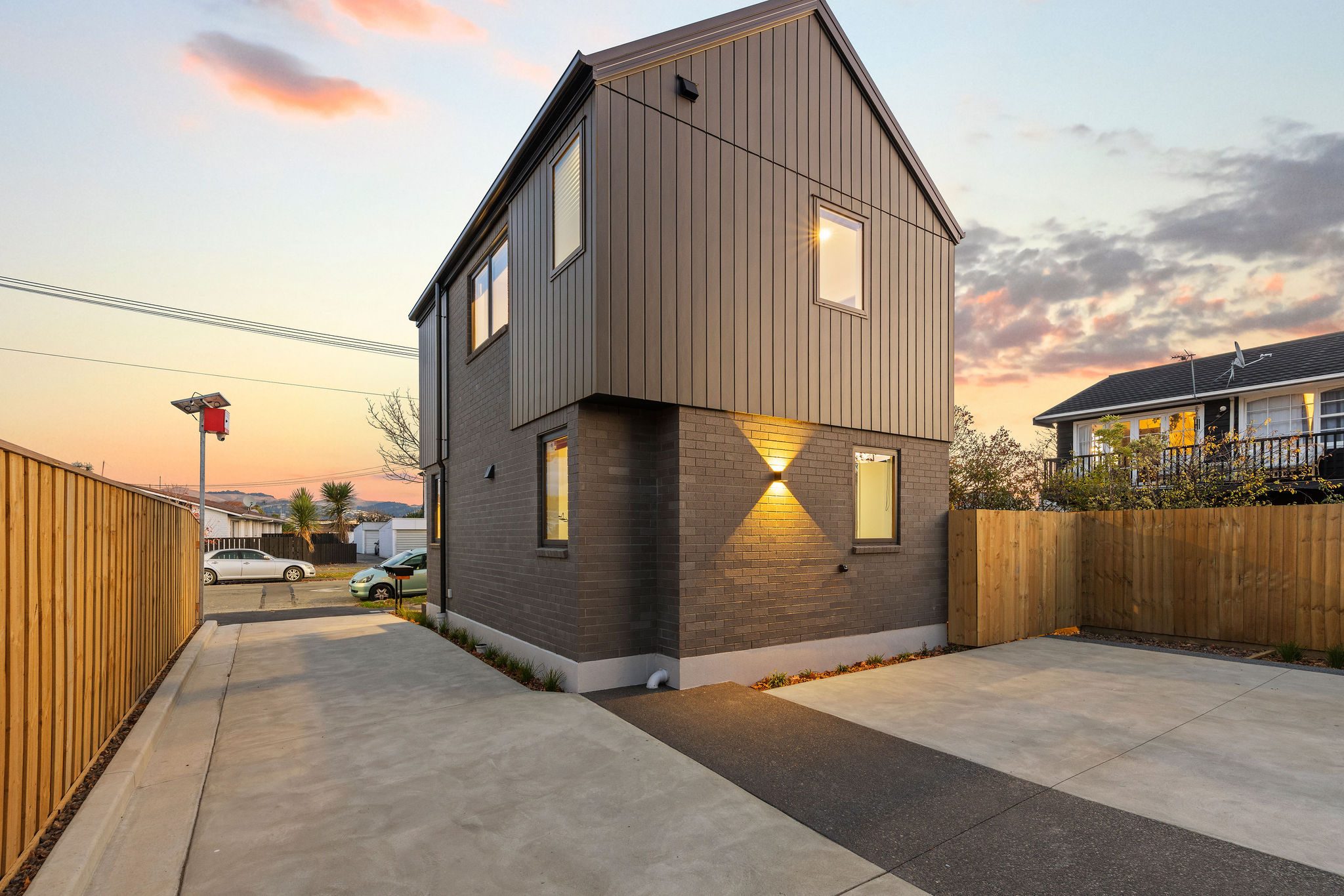 Brand New & Tenanted - Owner Invites All Offers! — slide 20