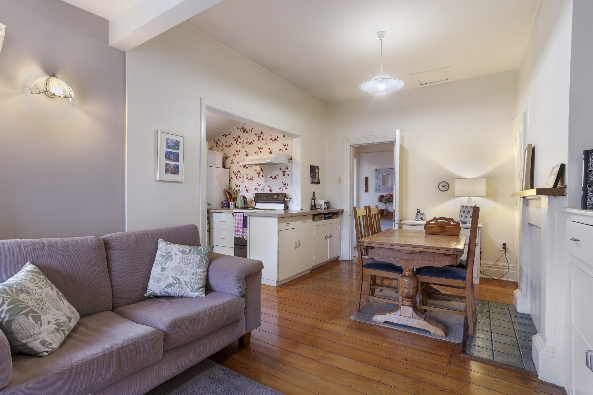 Wow...Five bedrooms in Burnside High Zone! — slide 6
