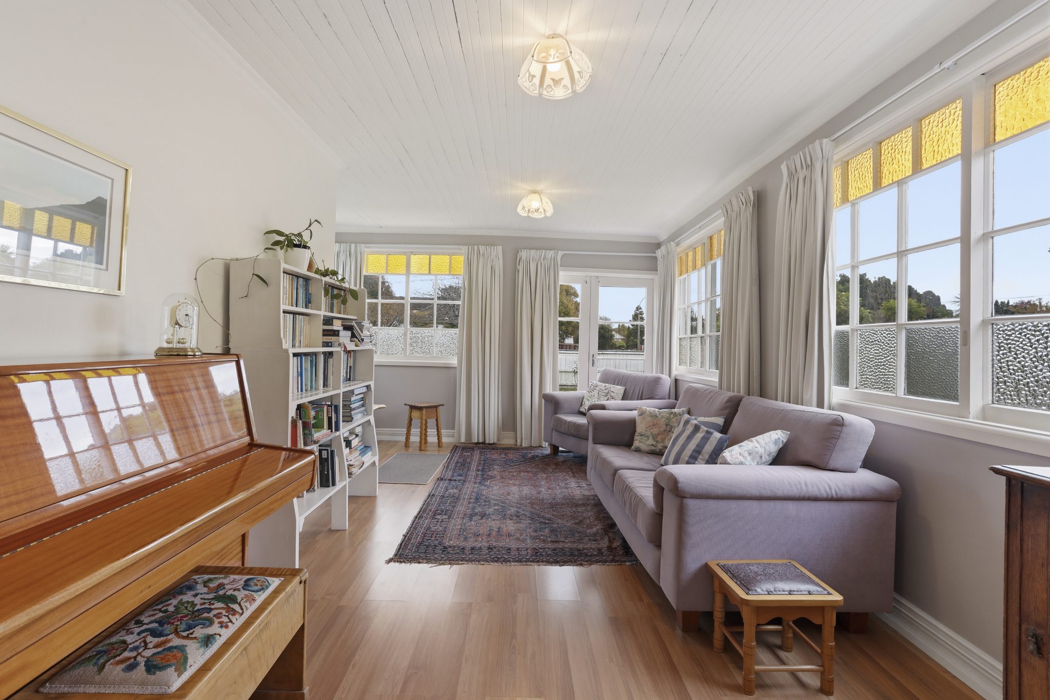 Wow...Five bedrooms in Burnside High Zone! — slide 7