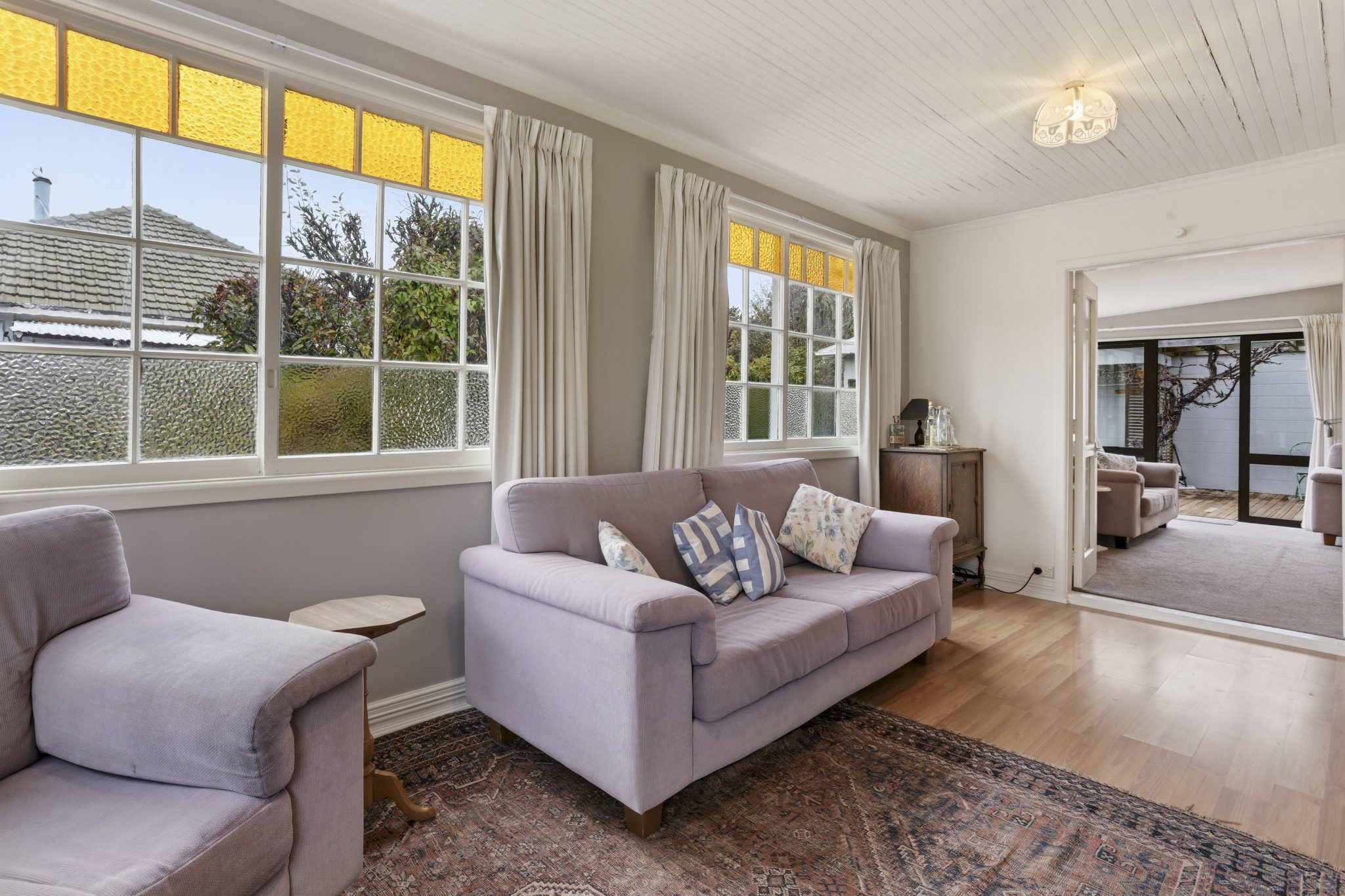 Wow...Five bedrooms in Burnside High Zone! — slide 8