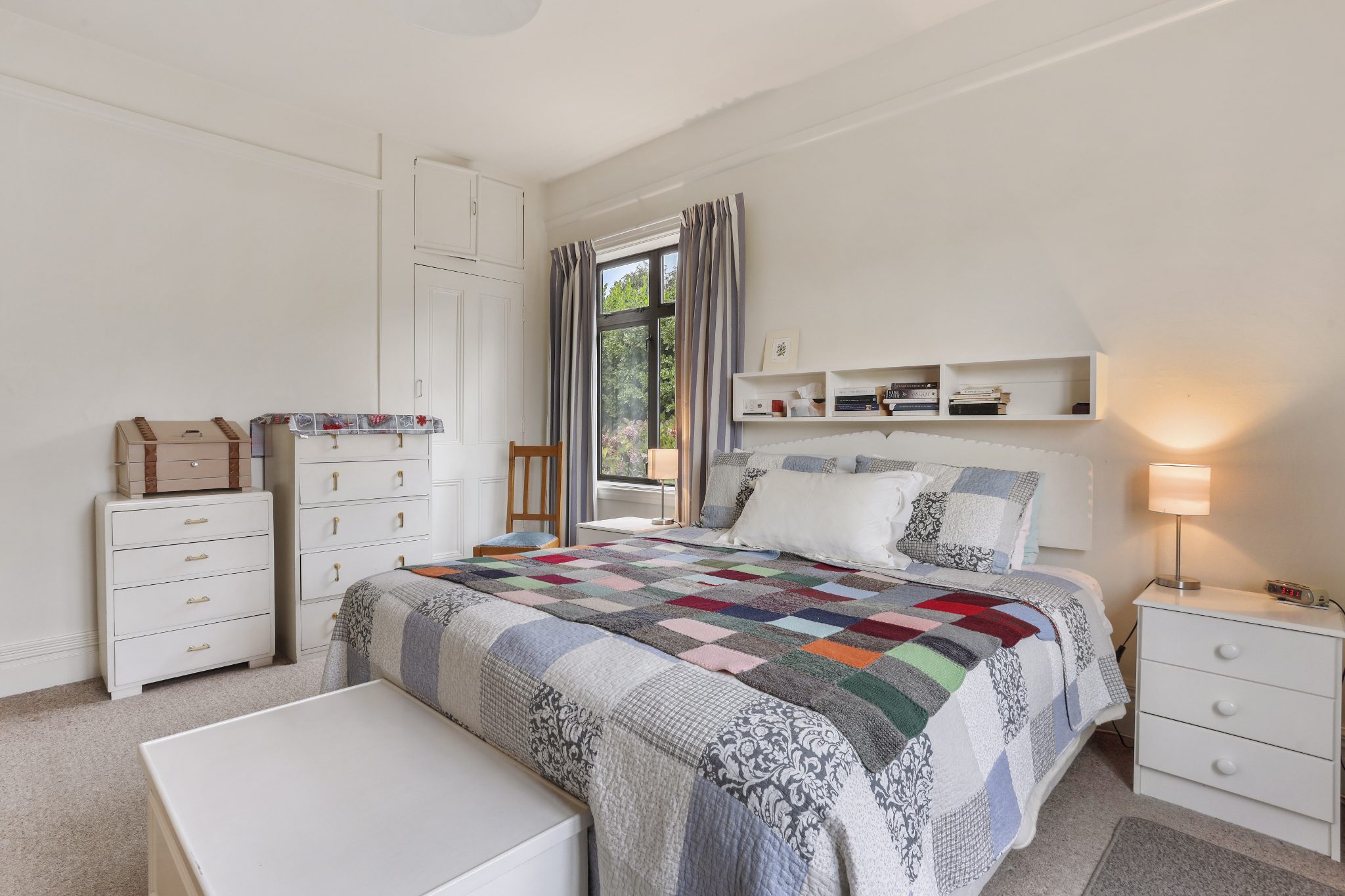 Wow...Five bedrooms in Burnside High Zone! — slide 13