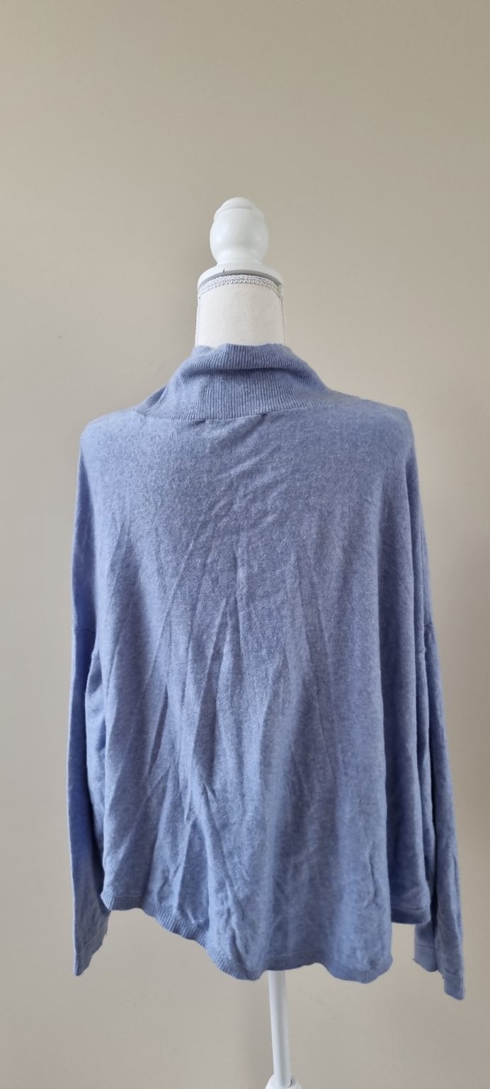 Decjuba Cashmere Blend Jersey size M / L, image 3