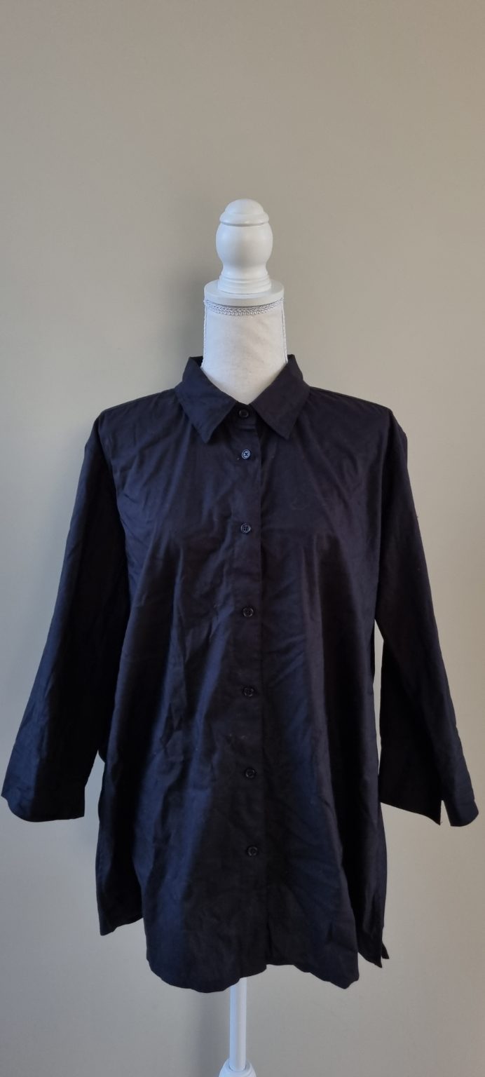 Sara Black Shirt size 16