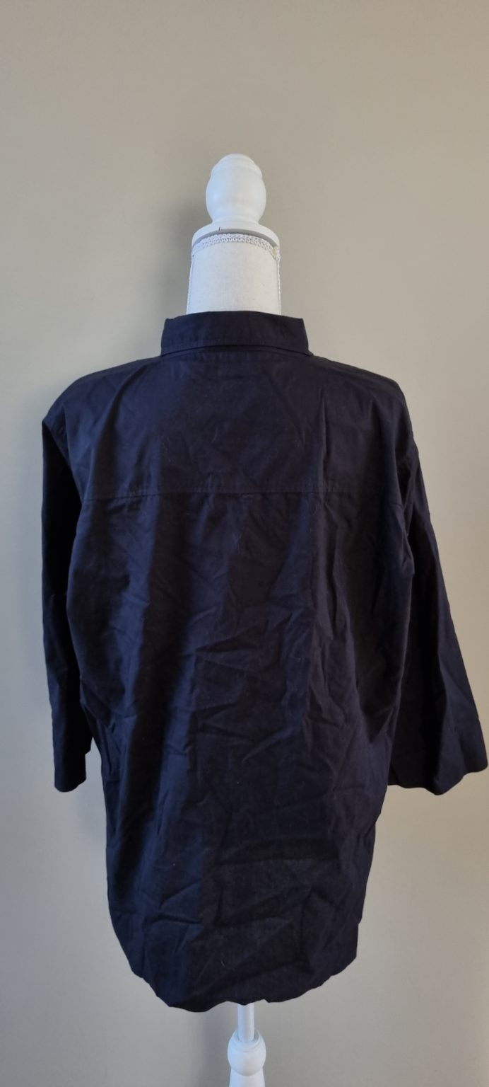 Sara Black Shirt size 16, image 3