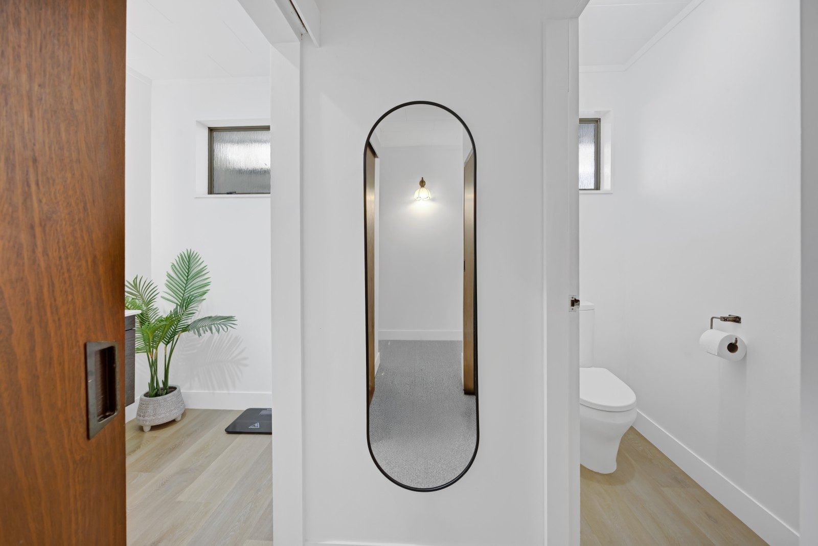 Freshly renovated in a prime location — slide 10