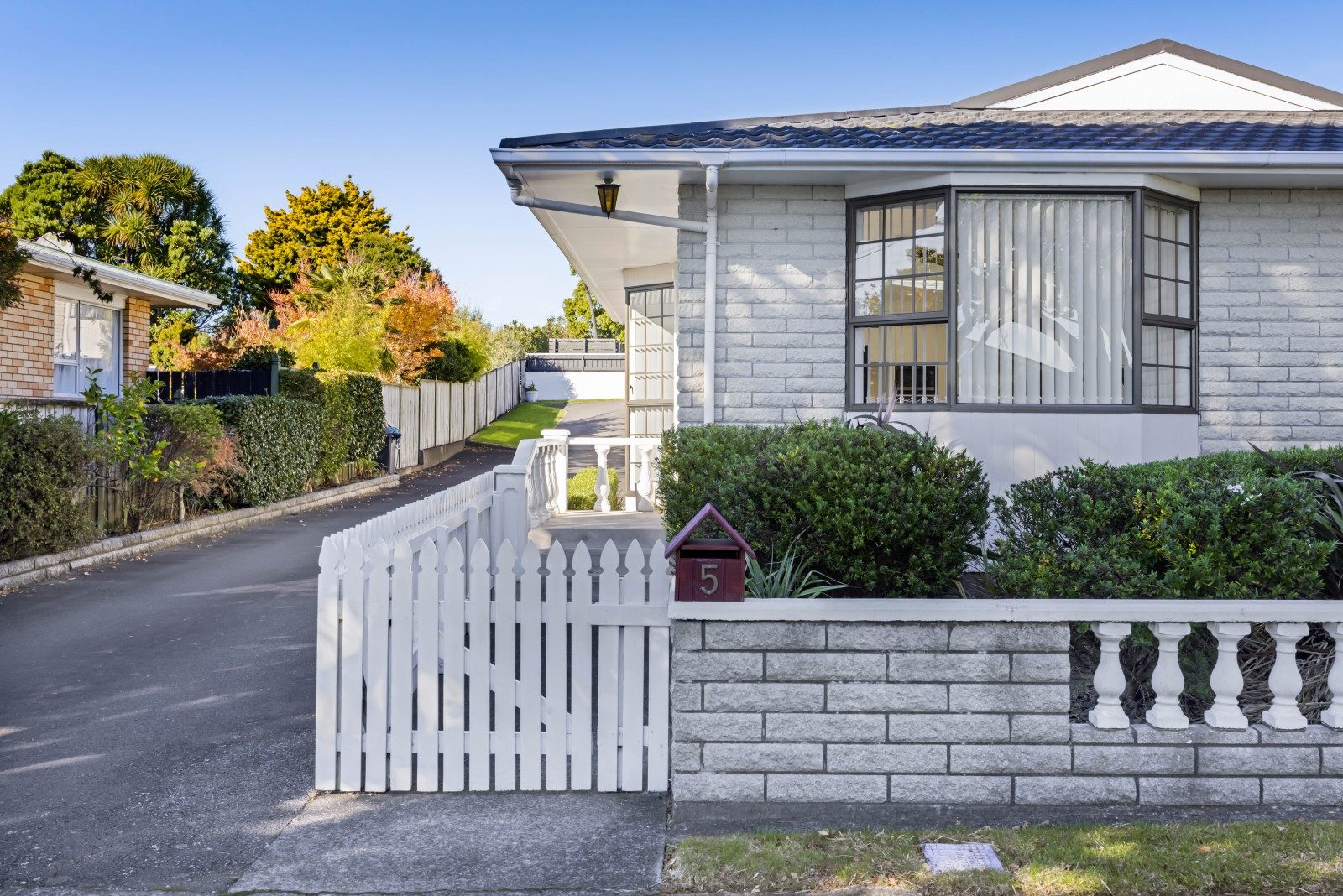 Freshly renovated in a prime location — slide 16