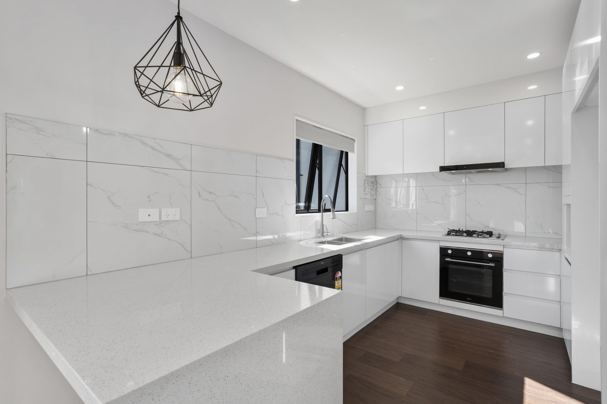 Stylish Freehold Living in the Heart of Takanini — slide 17