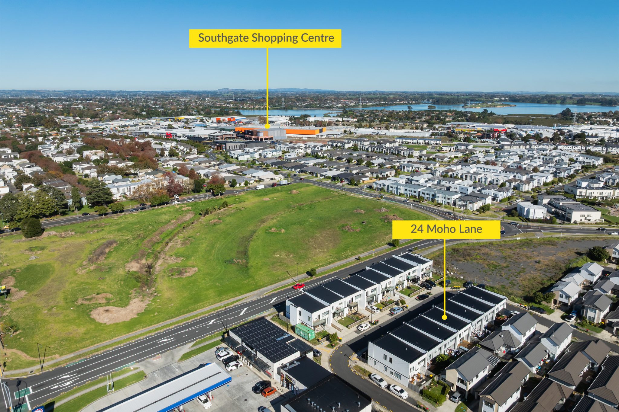 Stylish Freehold Living in the Heart of Takanini — slide 26