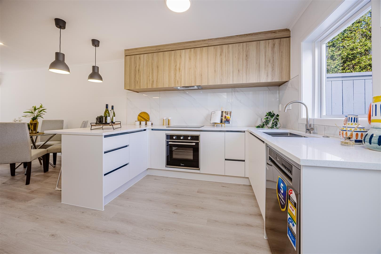 Immaculate & Renovated - The Ultimate Parnell — slide 7
