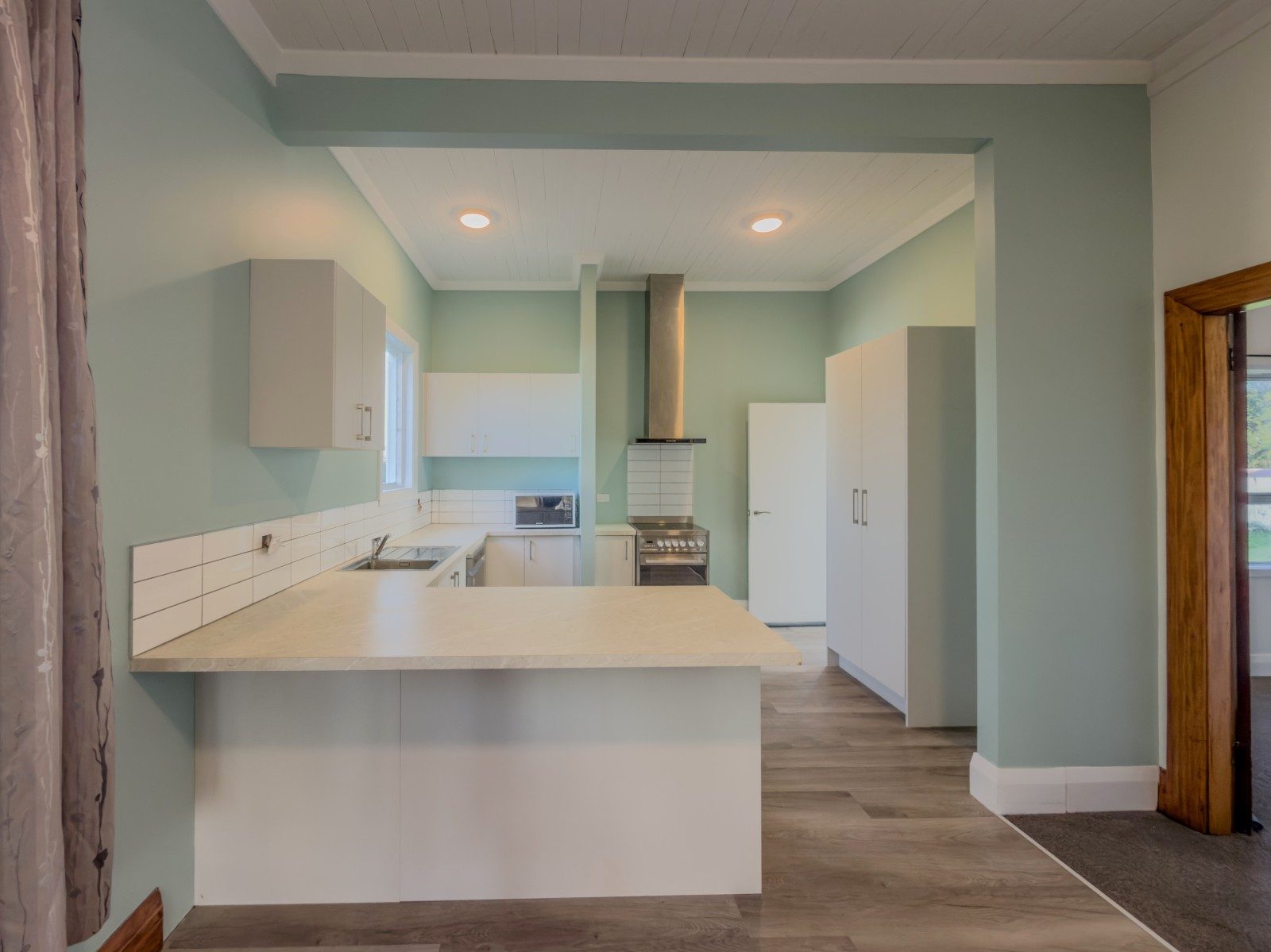 Three Bedrooms, 4.4946ha & Lifestyle Potential — slide 2