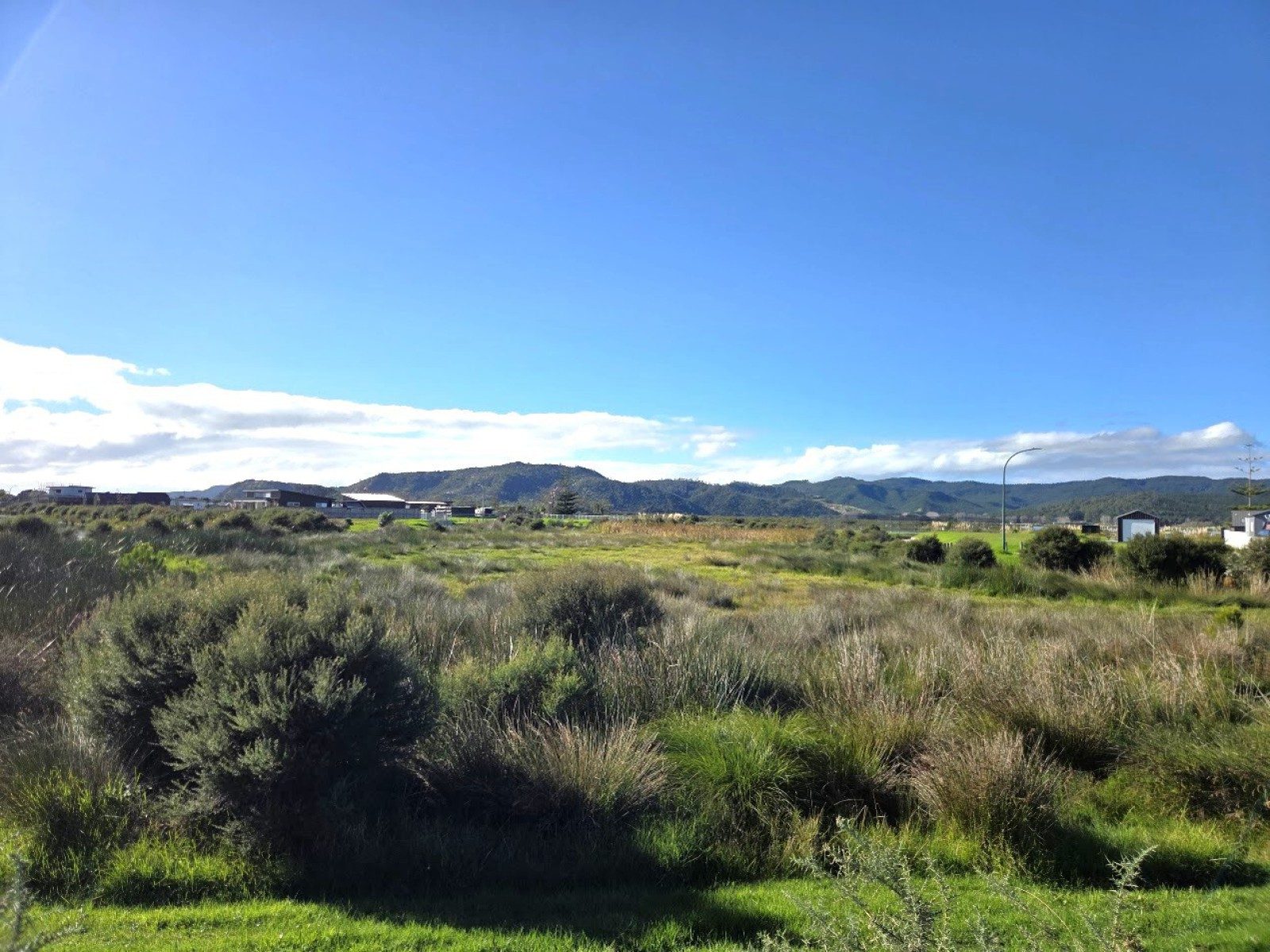 Premium Lake & Reserve Front Opportunity — slide 9