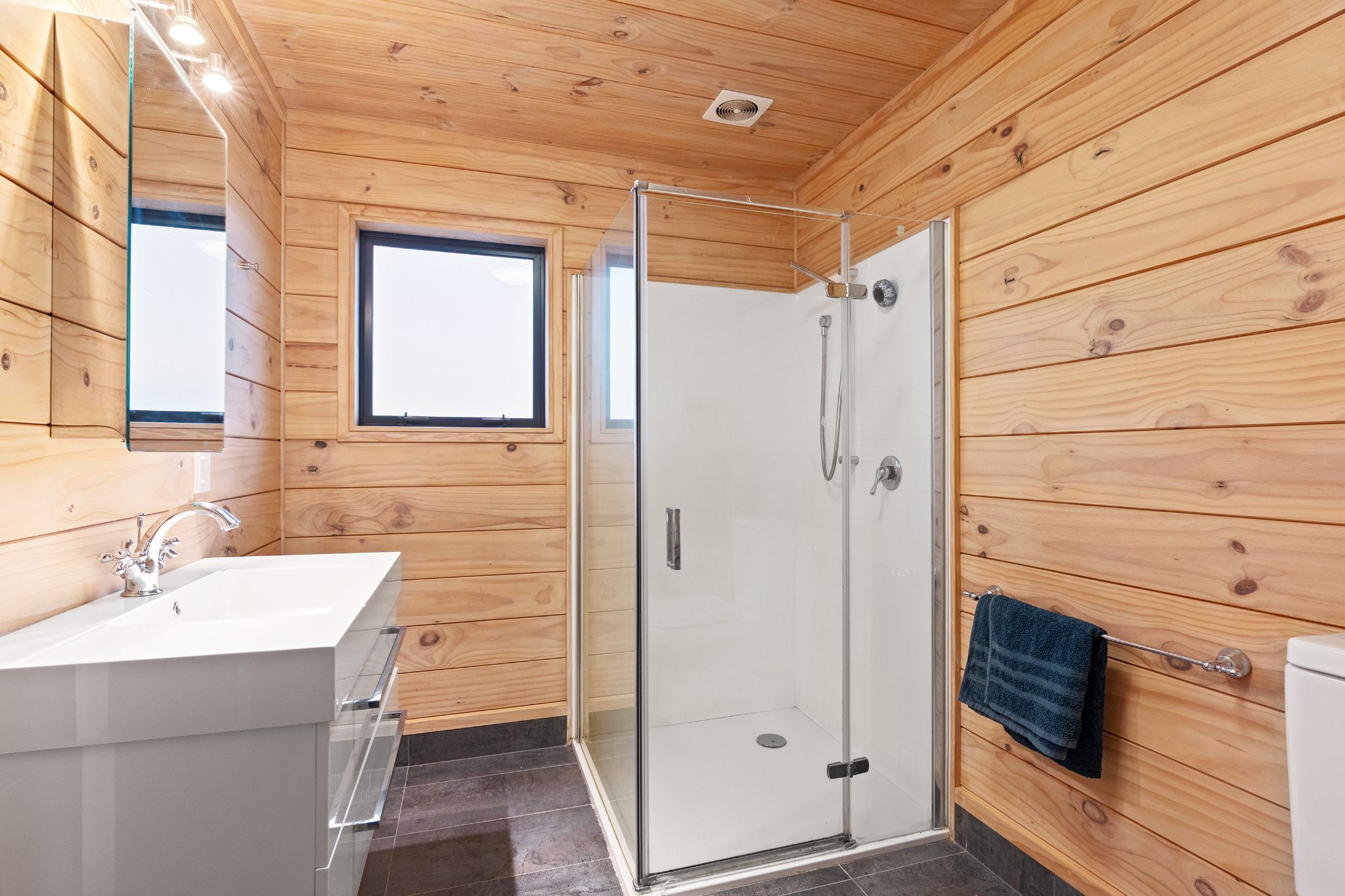 Timber Warmth Meets Country Freedom — slide 18