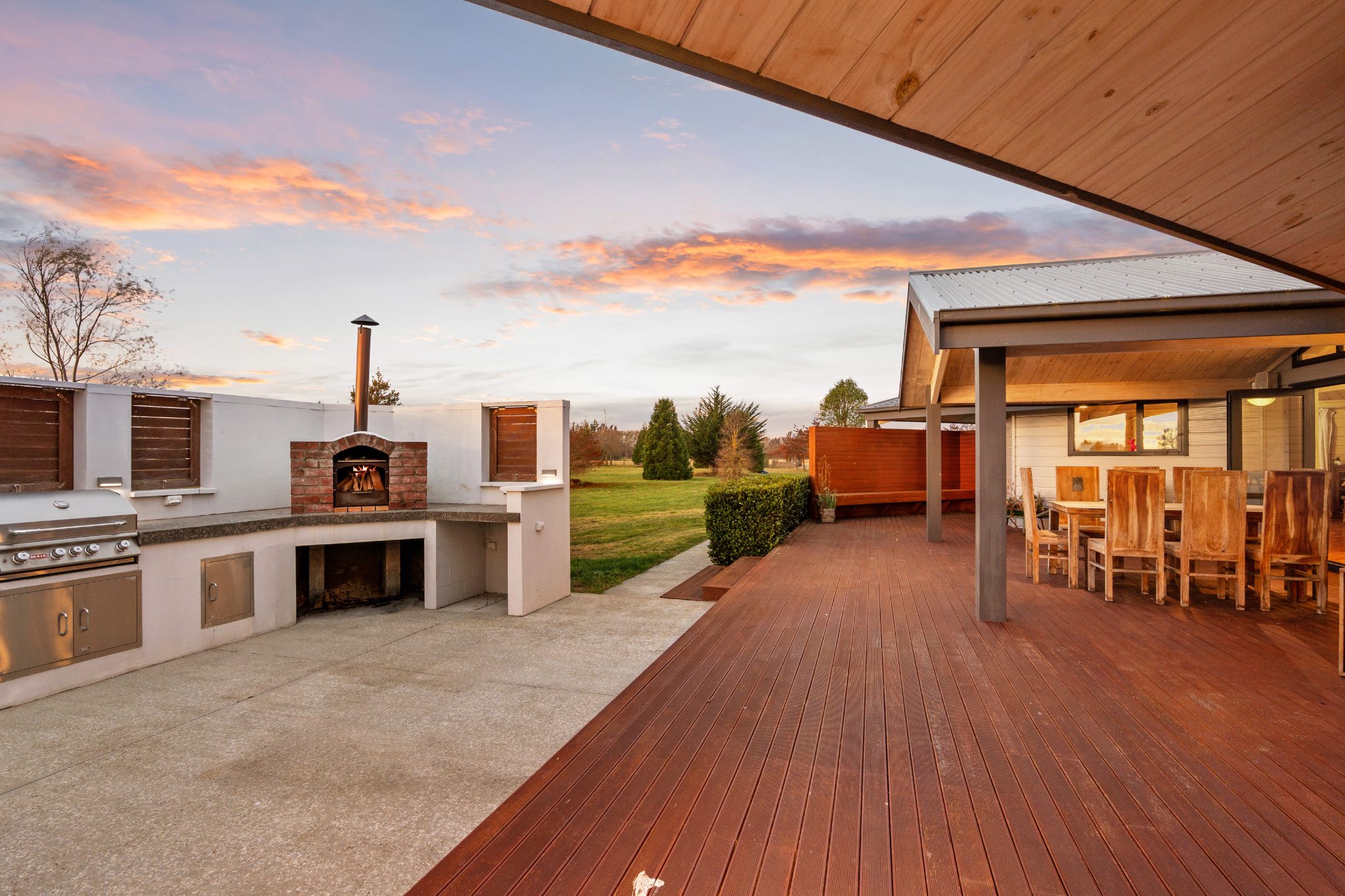 Timber Warmth Meets Country Freedom — slide 21