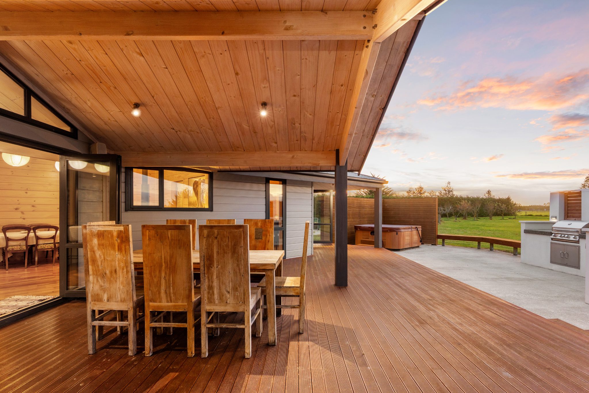Timber Warmth Meets Country Freedom — slide 22