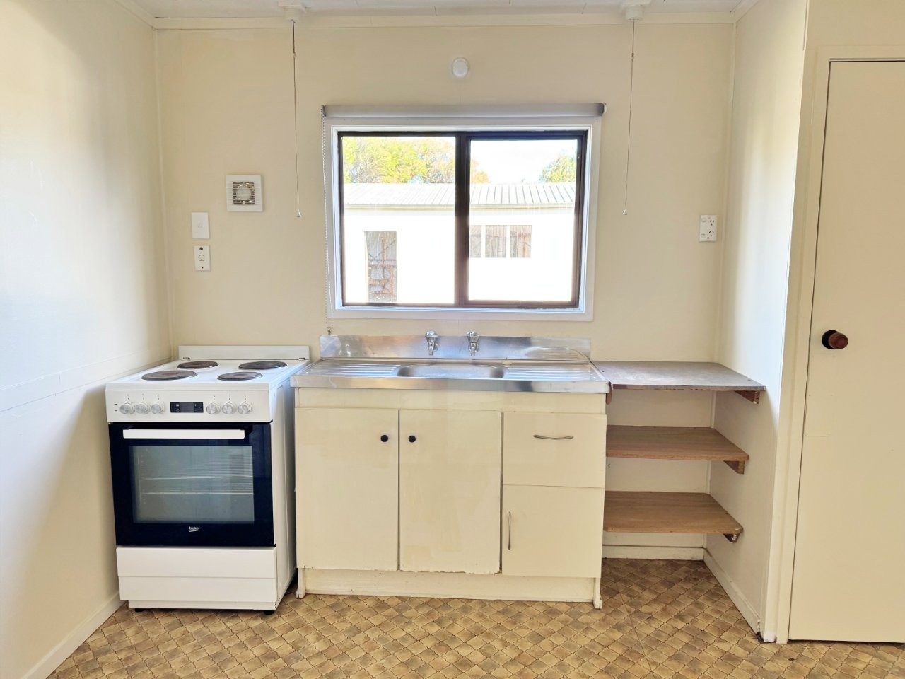 TWO TIDY DWELLINGS, FIRST HOME OR BACH — slide 13