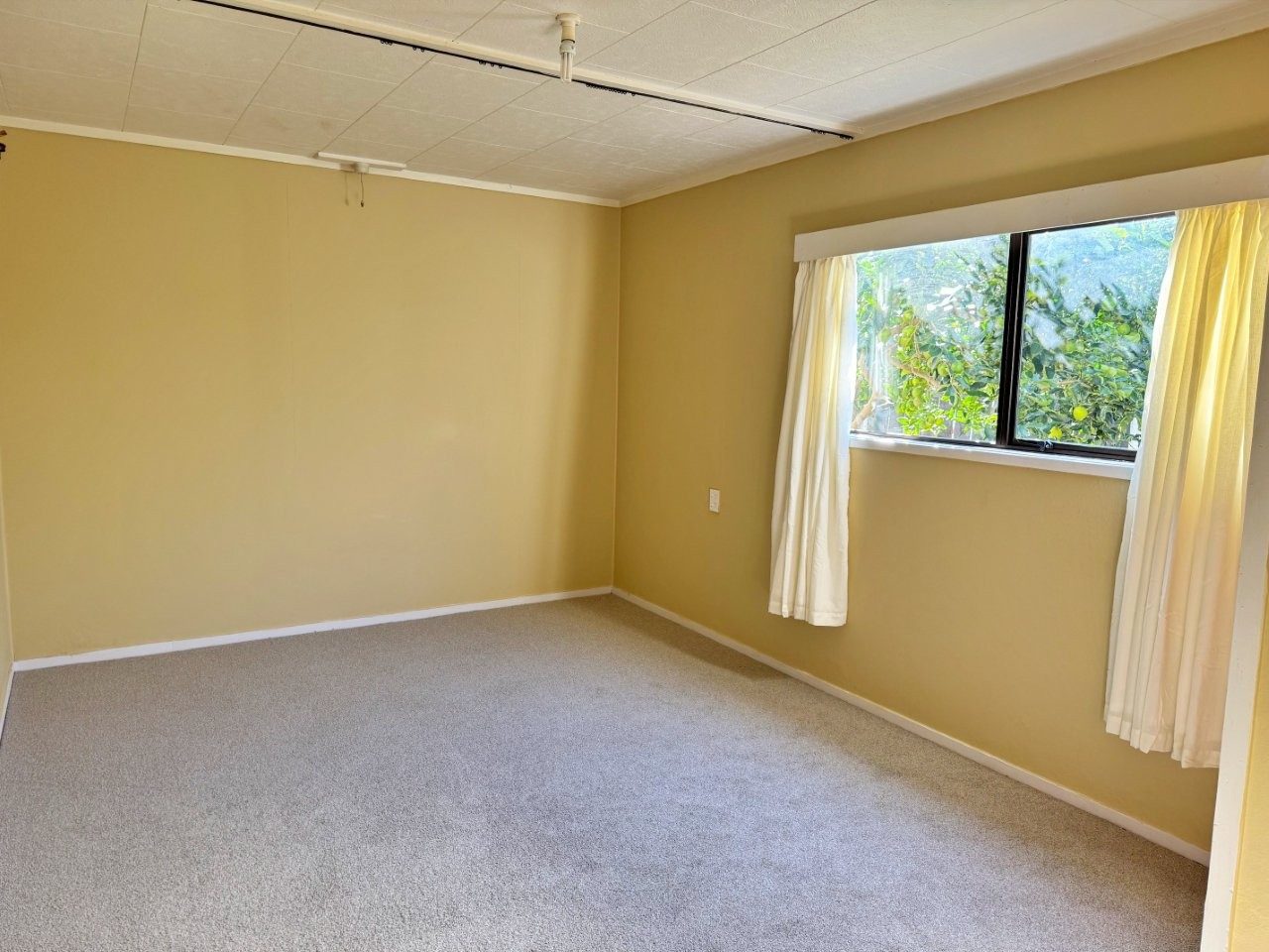 TWO TIDY DWELLINGS, FIRST HOME OR BACH — slide 16