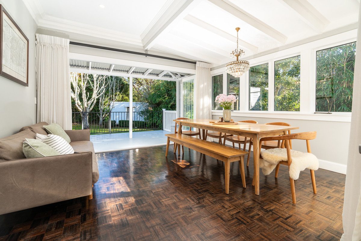 FAMILY LIVING WITH SUN, SPACE AND STYLE! — slide 2