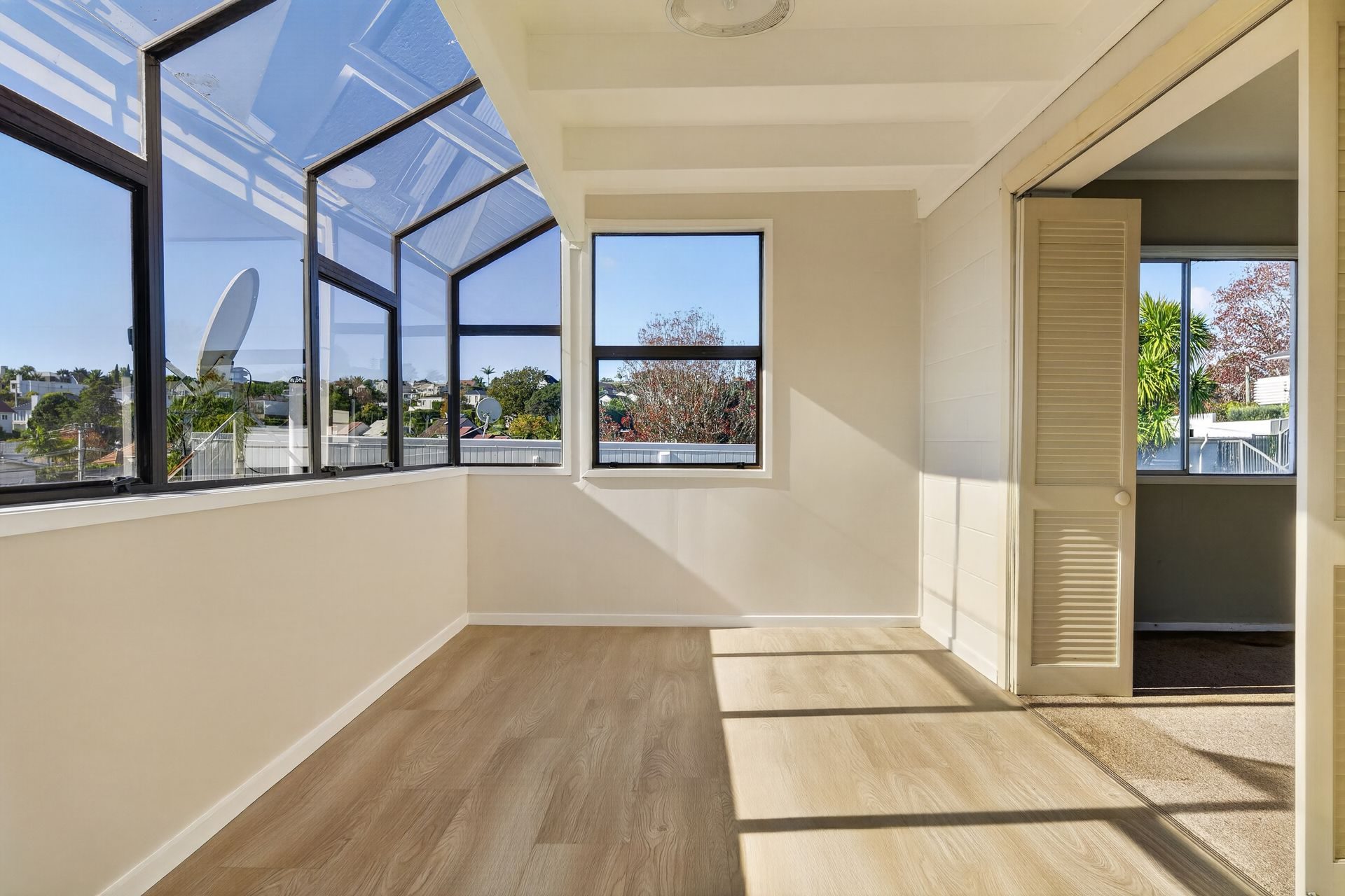 Mission Bay Entry with Renovation Potential — slide 18
