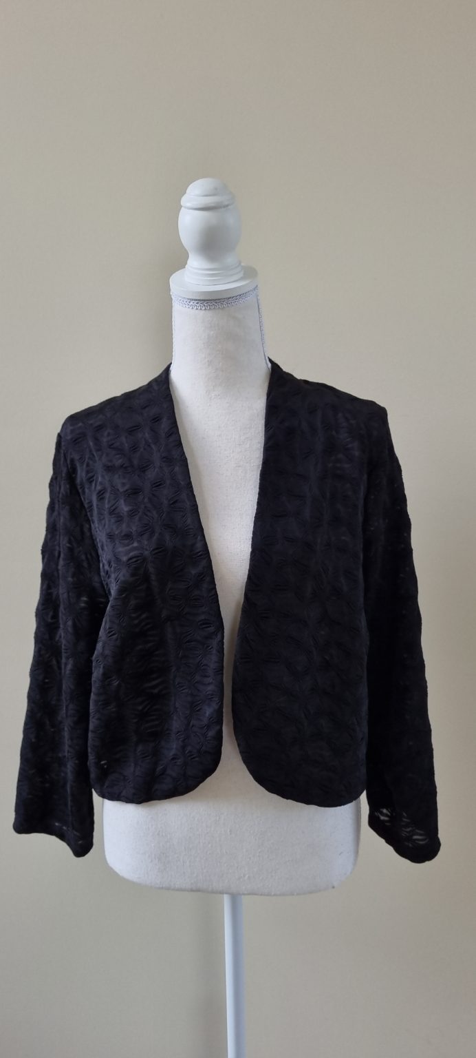 Harlow Shrug size 18