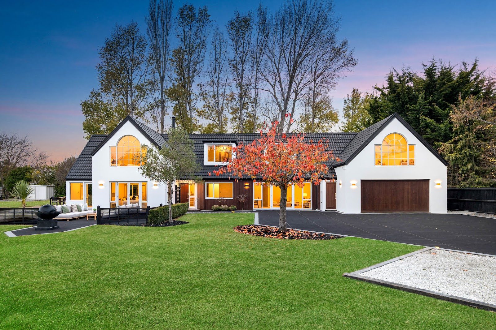 $2.55M - Rare 445sqm Home on 2,719sqm Land — slide 2