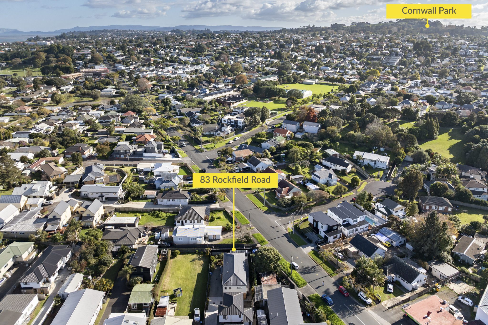Spacious Family Home in a Premium Location — slide 17
