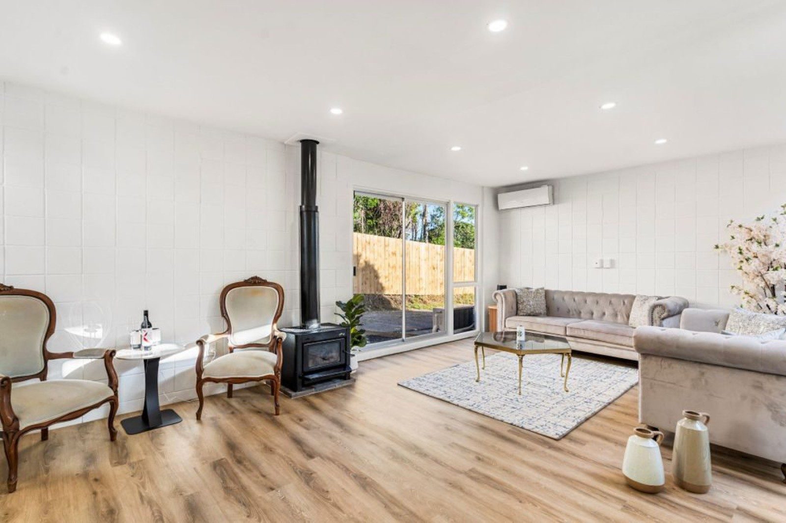 MORTGAGEE SALE - 1/8 Wilbur Place — slide 28
