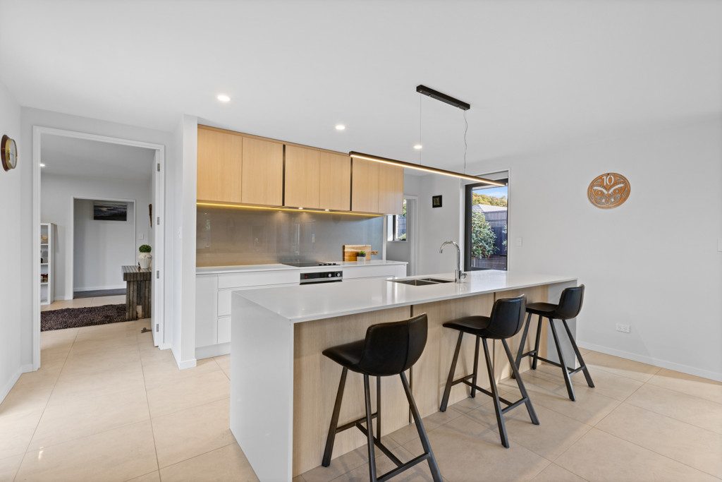 Hidden Away, Exceptional Parking and Easy Living — slide 2