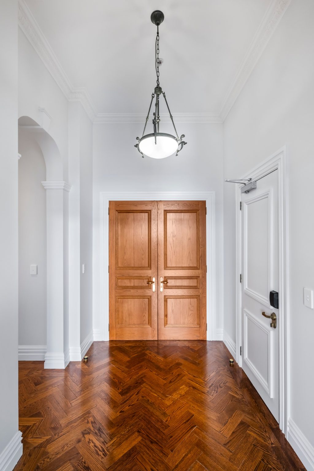 Timeless Character Grandeur with Harbour Views — slide 2