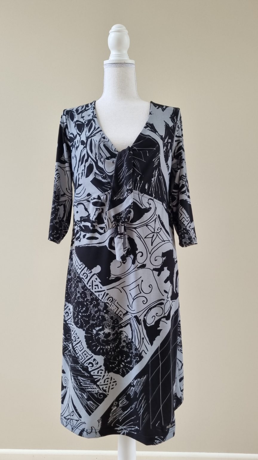 Oosh Dress size M / 12