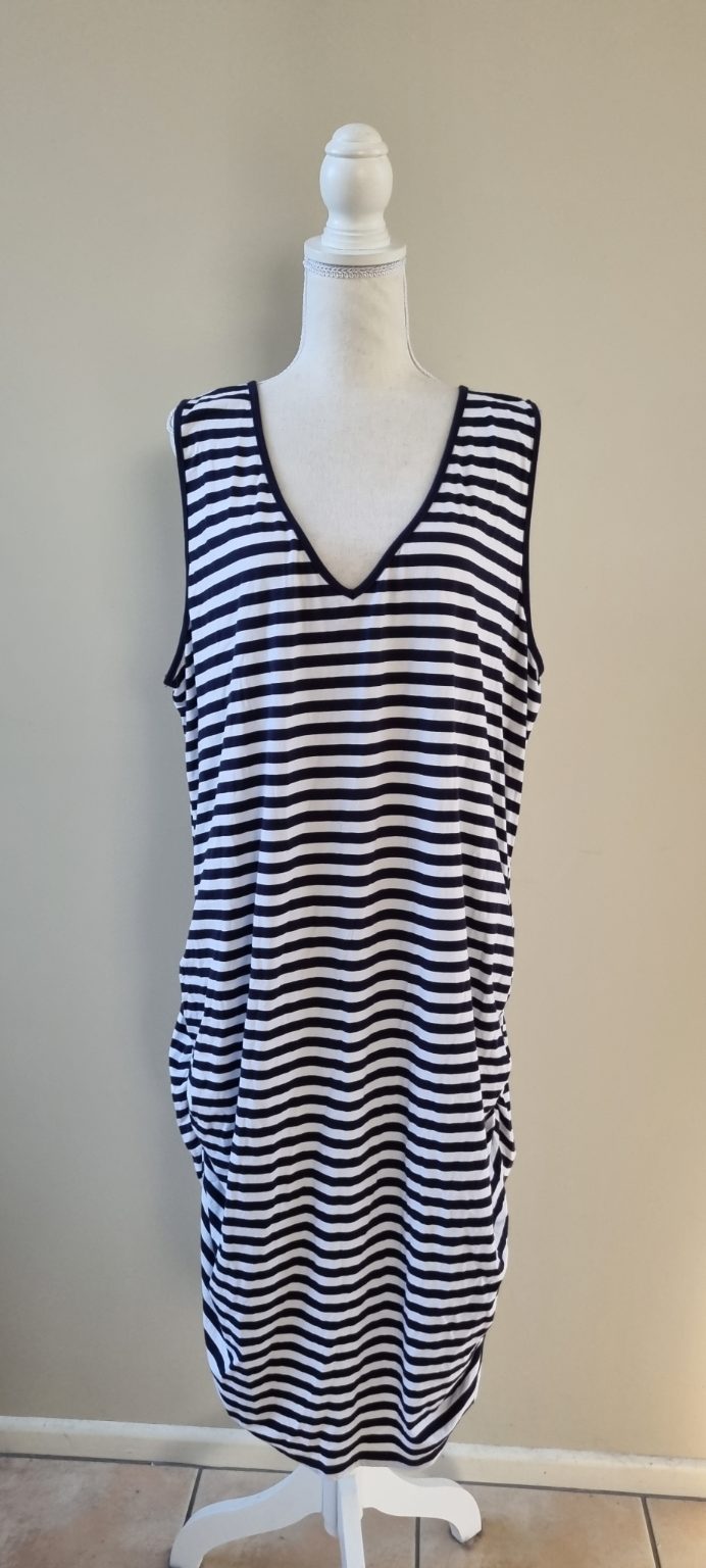 Stella Royal Dress Size 22