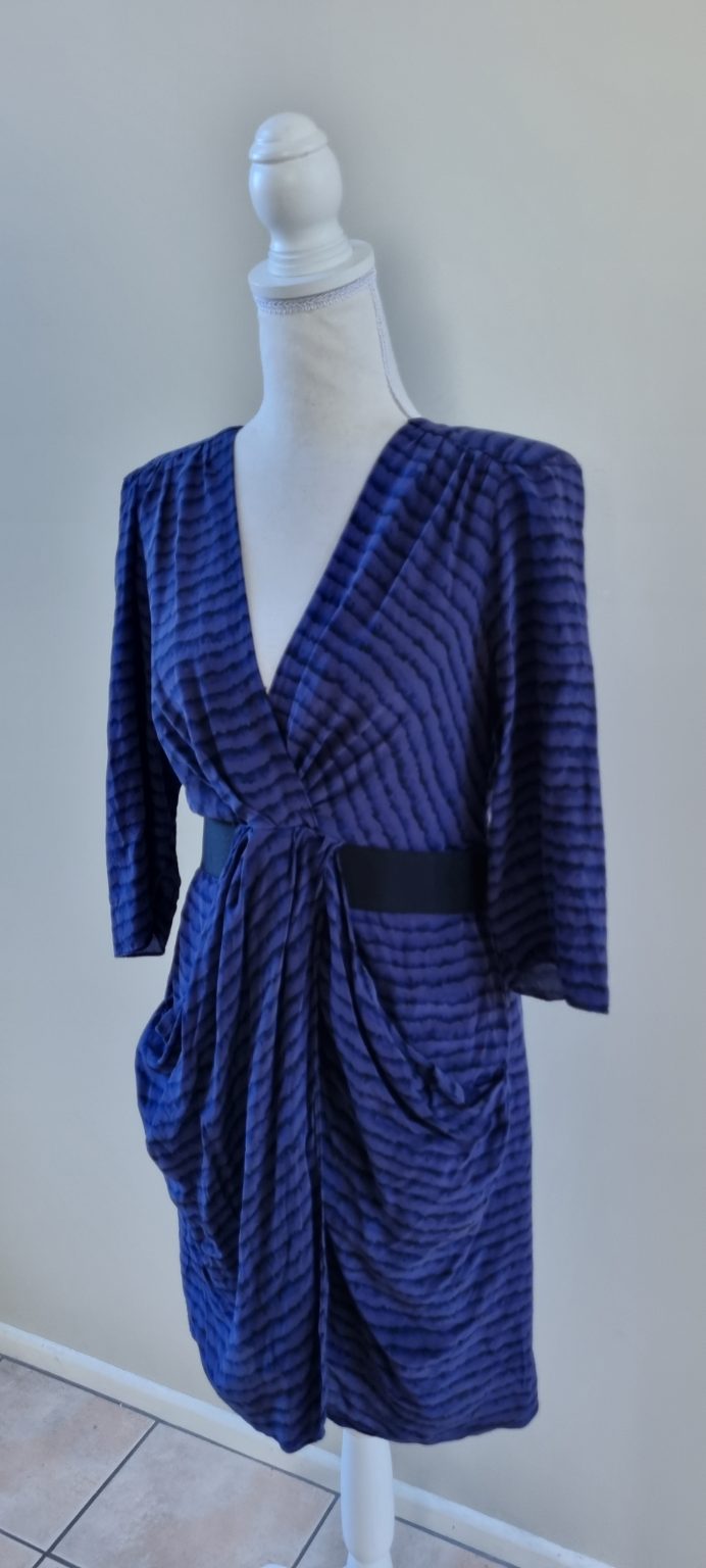 Witchery Silk Dress size 14, image 2