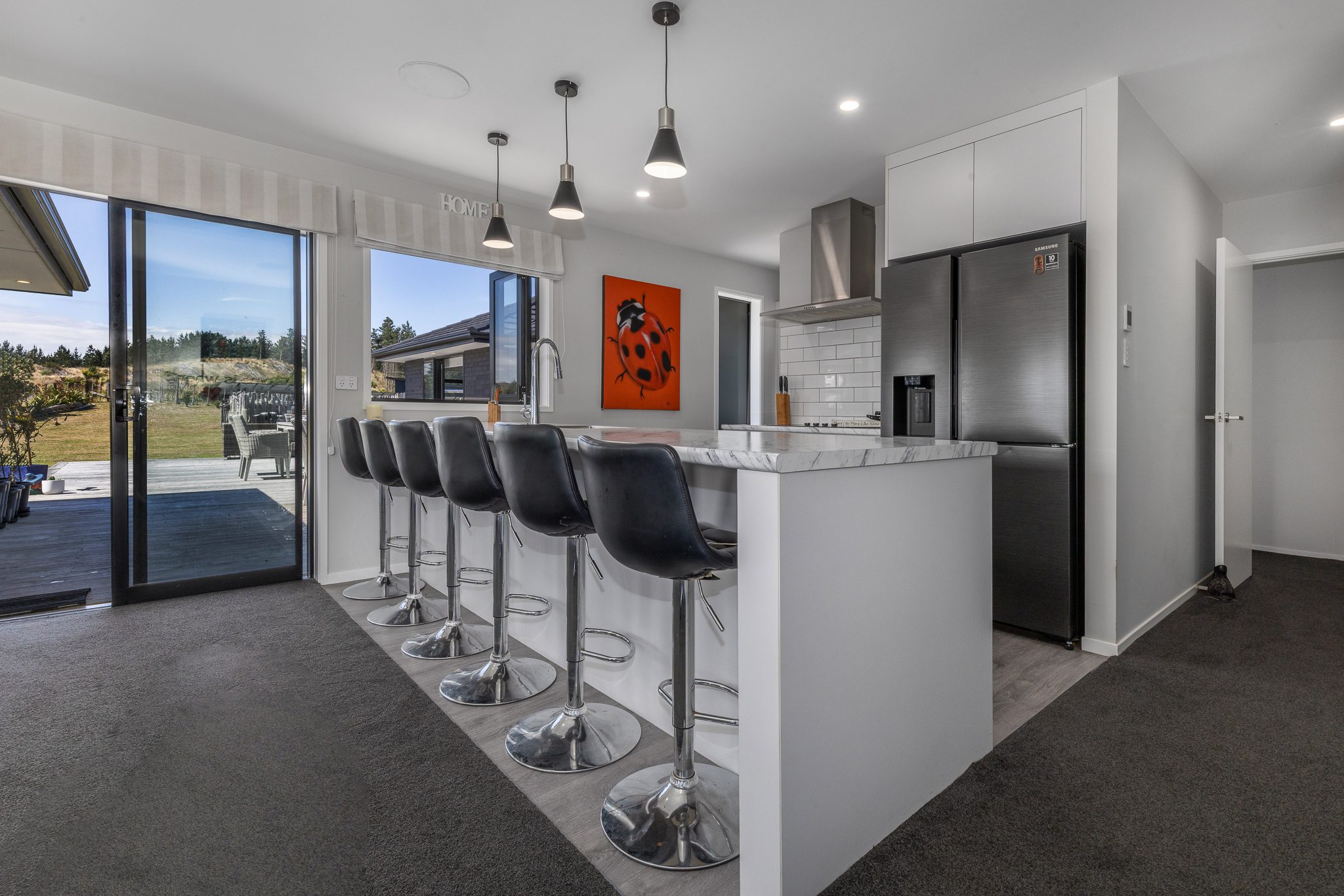 Luxury Living at the Beach! — slide 2