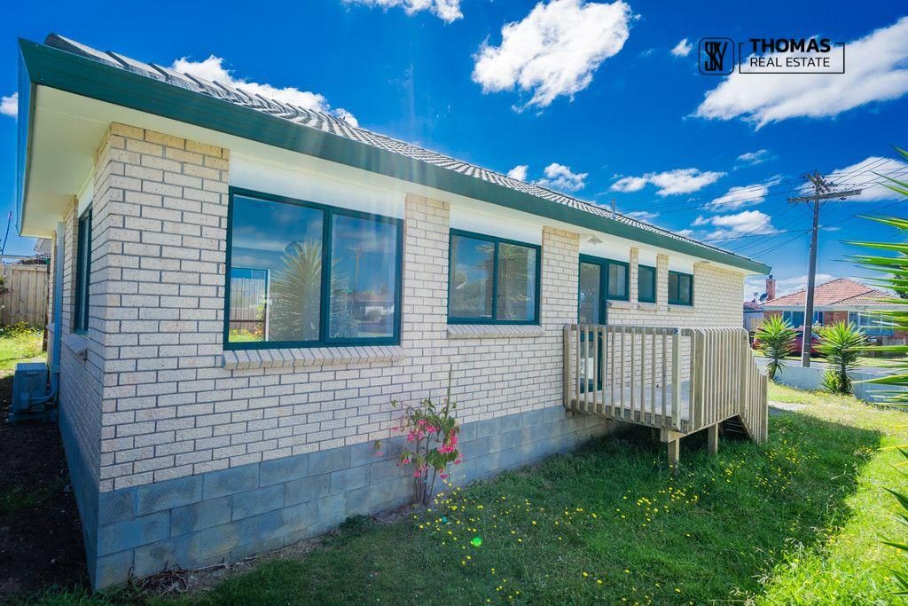 First Home Bargain Alert! Vendor says MUST SELL! — slide 13