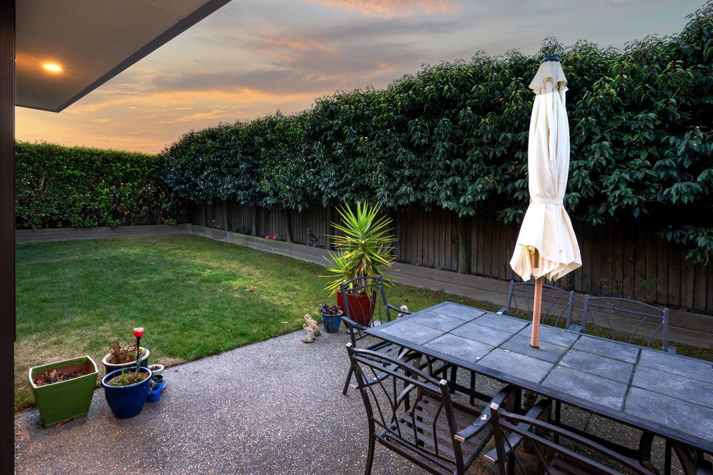 Sun-Soaked, Stylish, and Seriously Spacious — slide 18