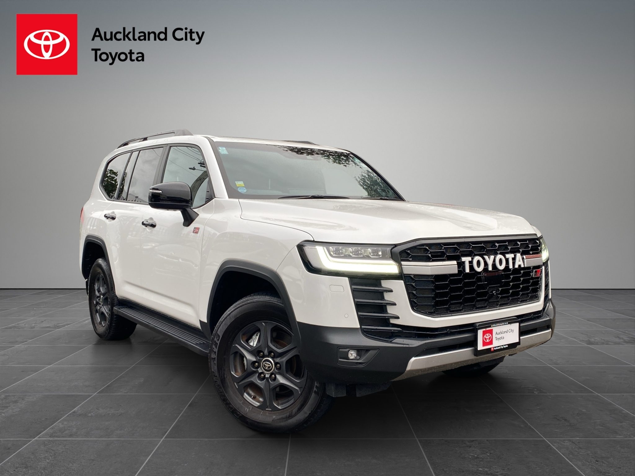 2023 Toyota Land Cruiser 300 3.3D GR Sport 4WD | Trade Me Motors