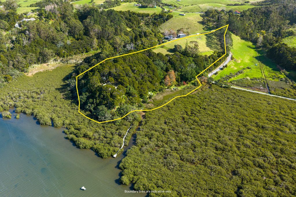 Heritage-inspired Waterfront Estate — slide 50