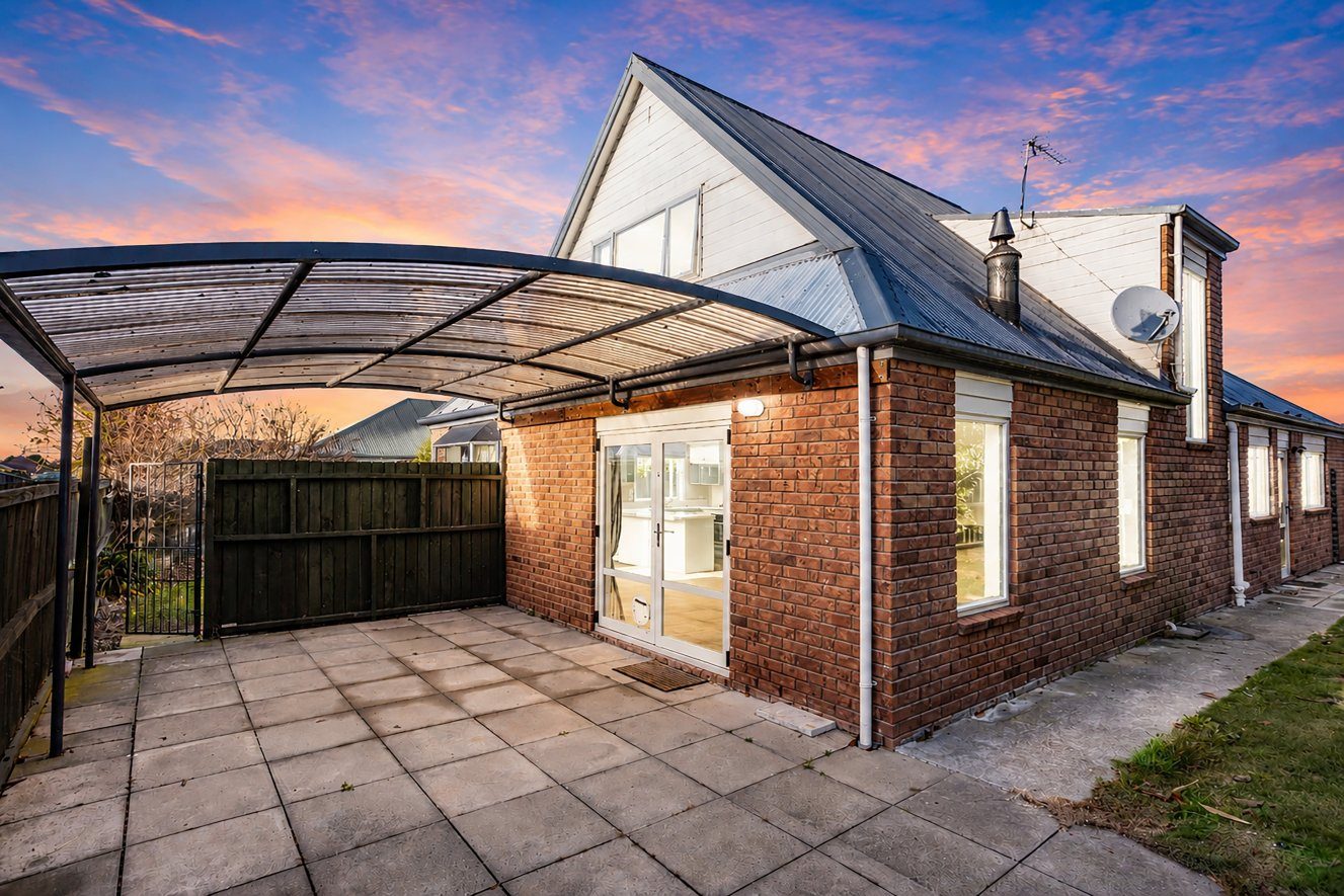 Spacious and Private,180m2 — slide 1