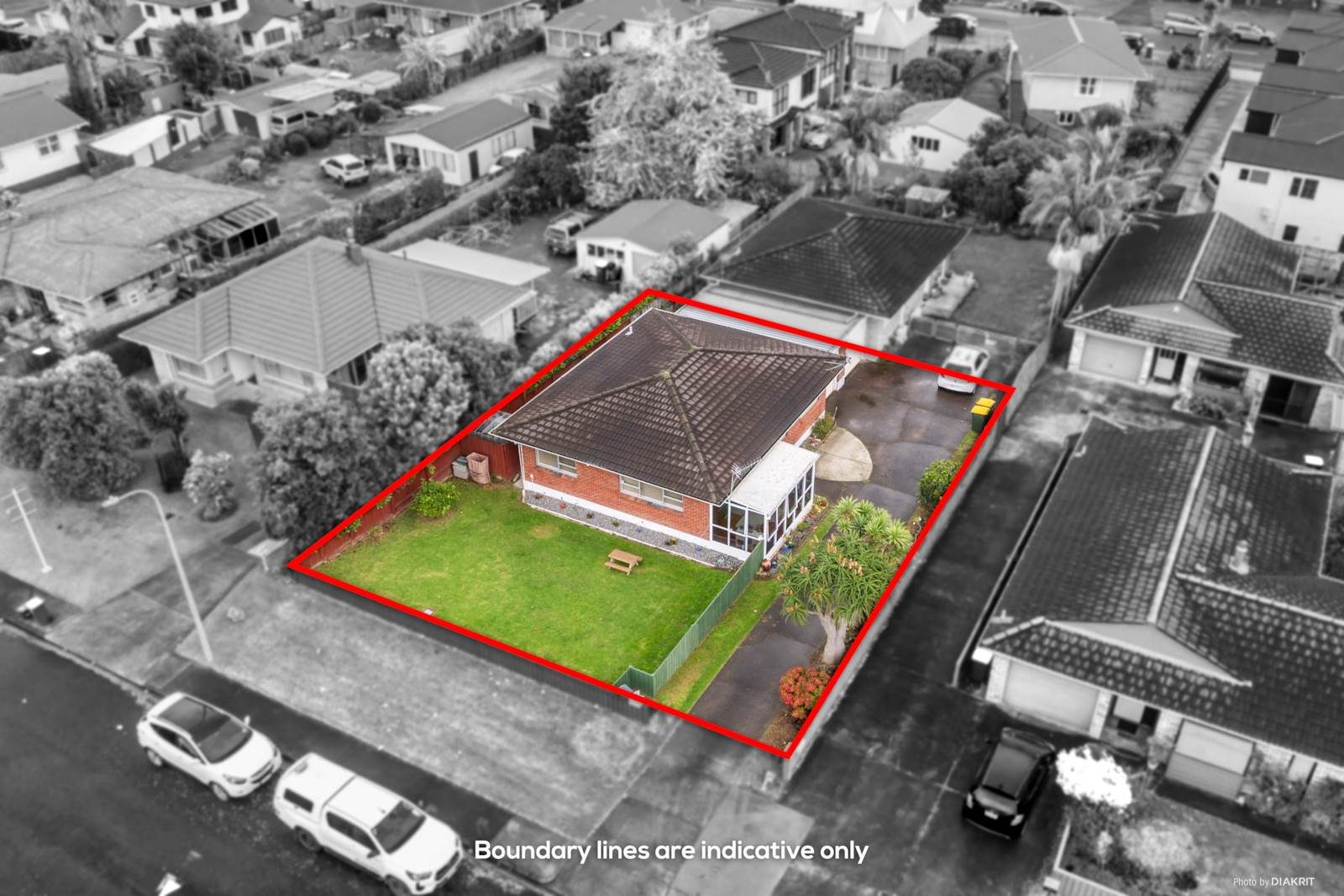 Owners relocating: This must be sold! — slide 2