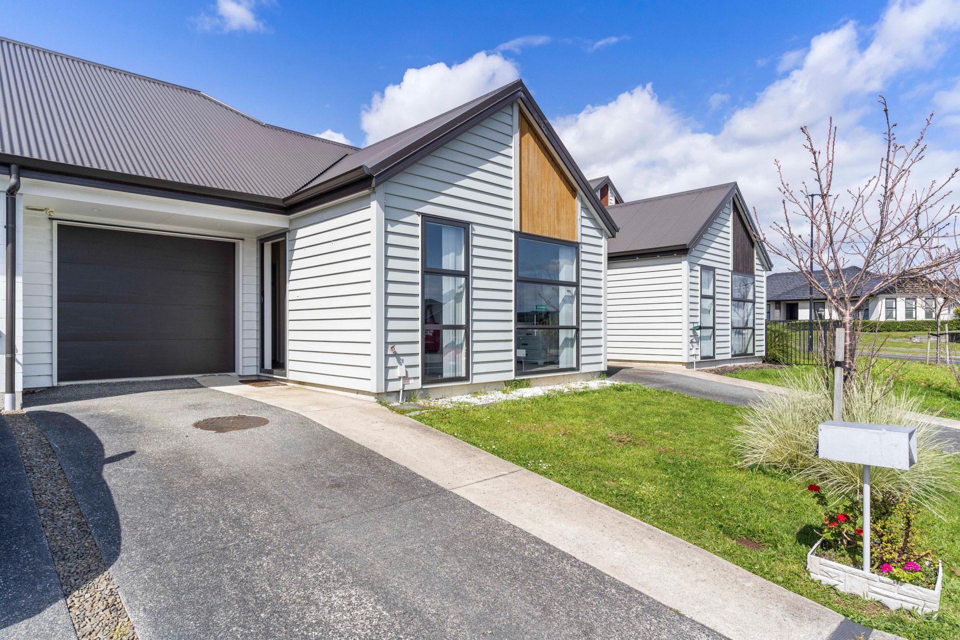 Easy-Care Living in a Convenient Location-Freehold — slide 2