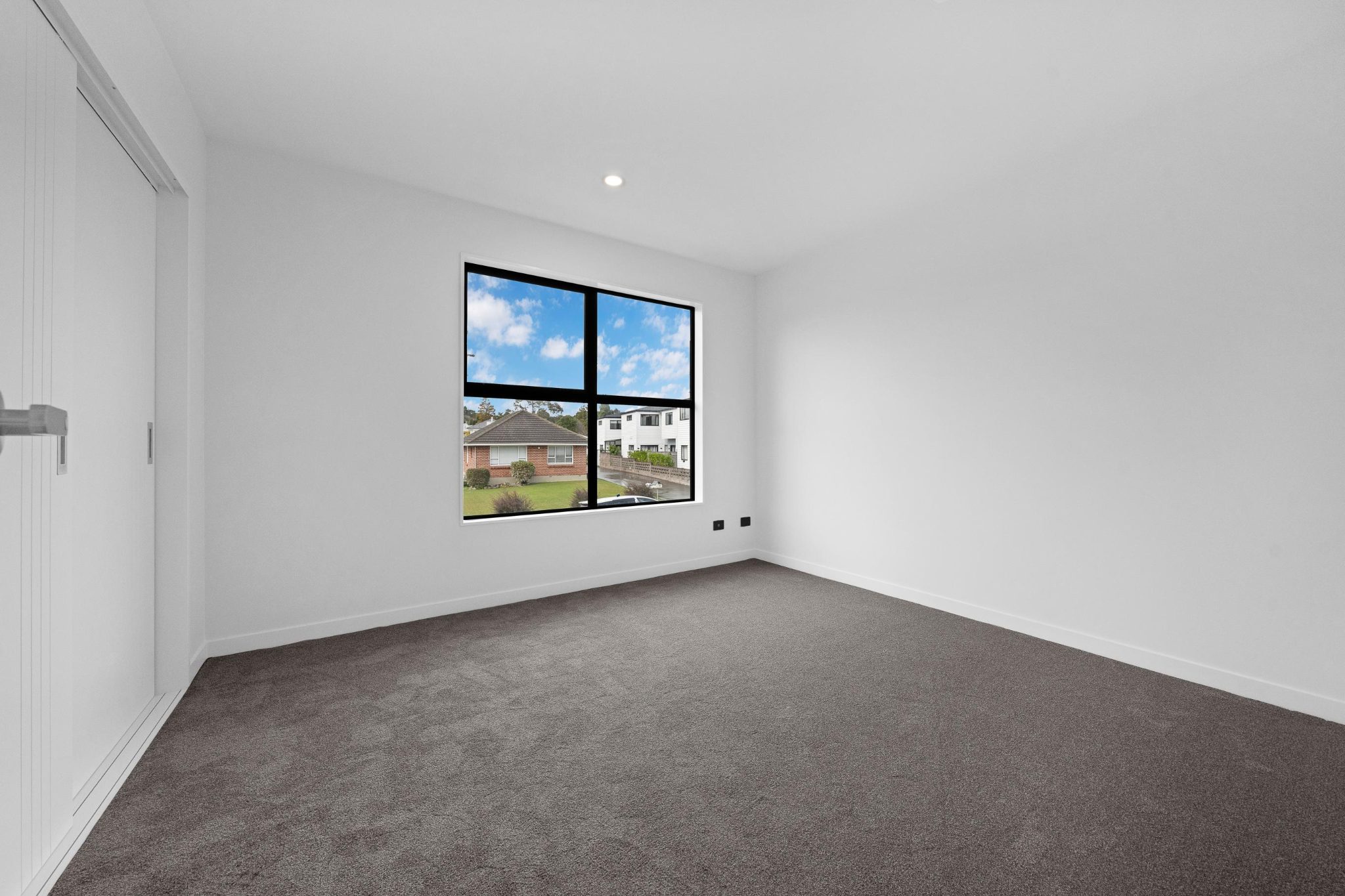 Move In Ready Brand New Homes with a CASHBACK — slide 18