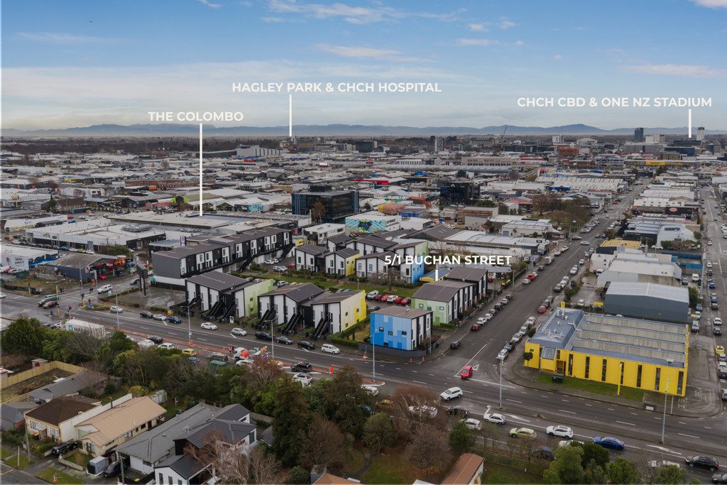 Fletcher Living Quality Opposite The Colombo — slide 2